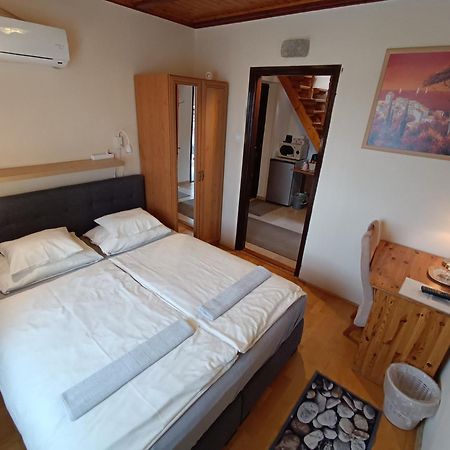 Bed and Breakfast Szilvia Panzio Дьомаэндрёд Экстерьер фото