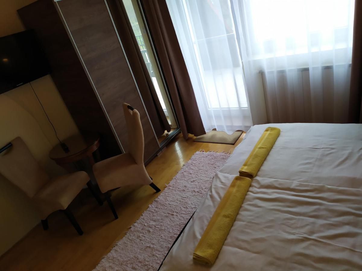 Bed and Breakfast Szilvia Panzio Дьомаэндрёд Экстерьер фото